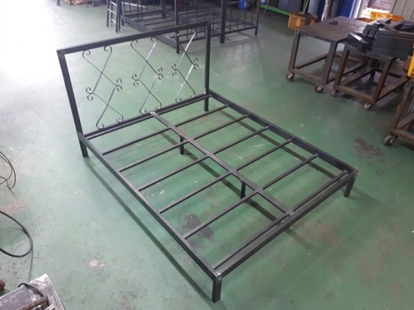 b5bd9859a6bf46a0e647d32308d3d4f4_1761722937_4982.jpg b5bd9859a6bf46a0e647d32308d3d4f4_1761722937_4982.jpg